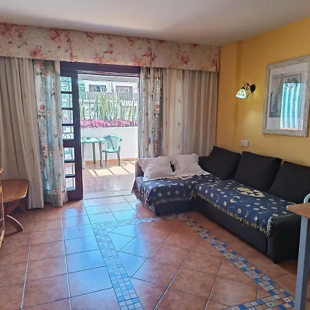 Tenerife Sur Parque Royal Apartment *